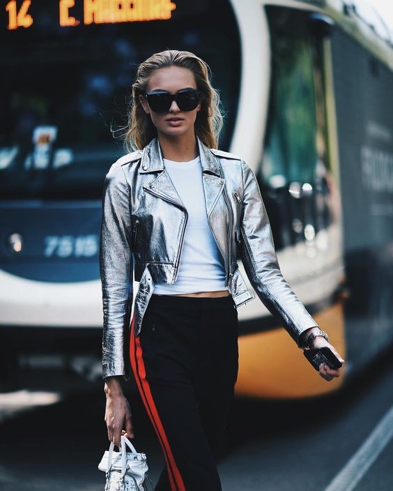 24e79155dc8f00dcc9053ffb06784439.jpg 24e79155dc8f00dcc9053ffb06784439.jpg