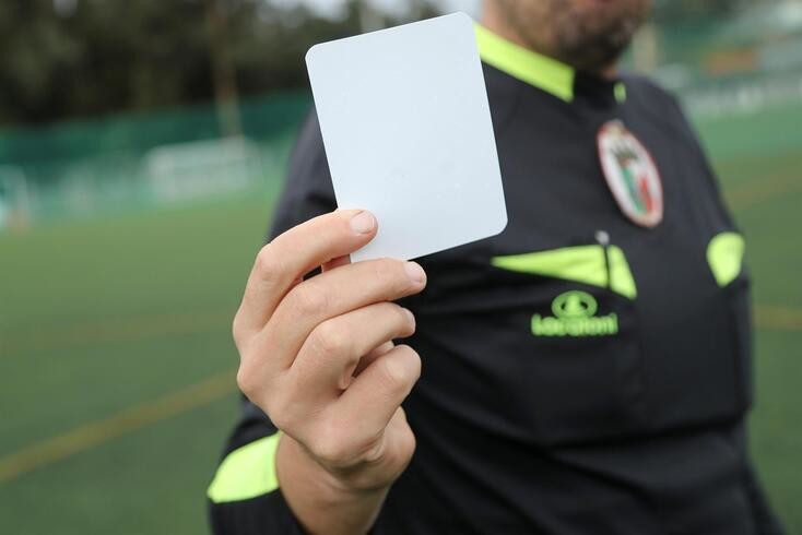 Foto Cronica 140DI NOV21 - O cartão branco.jpg