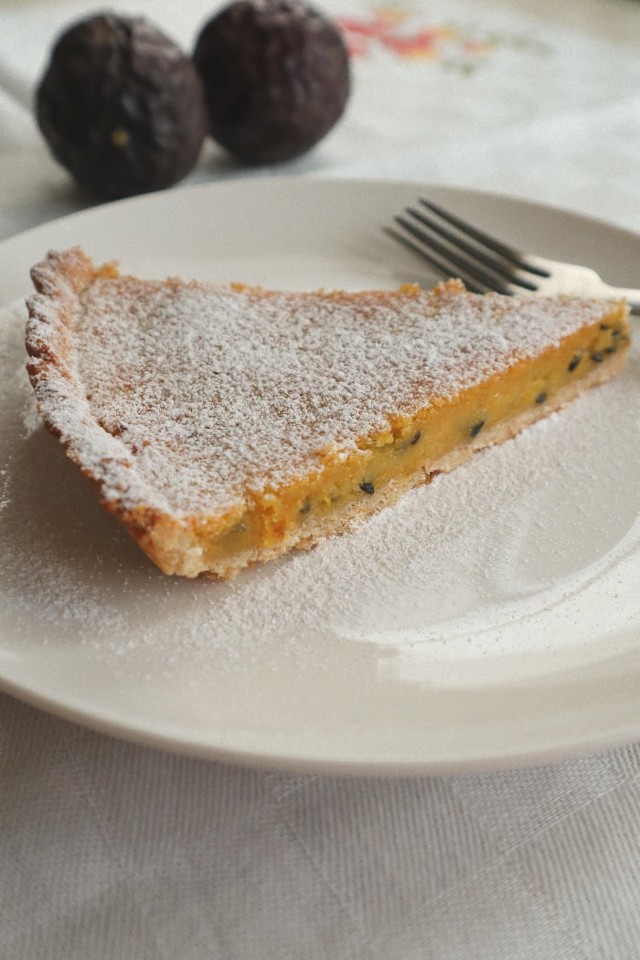 tarte de maracujá e amêndoa