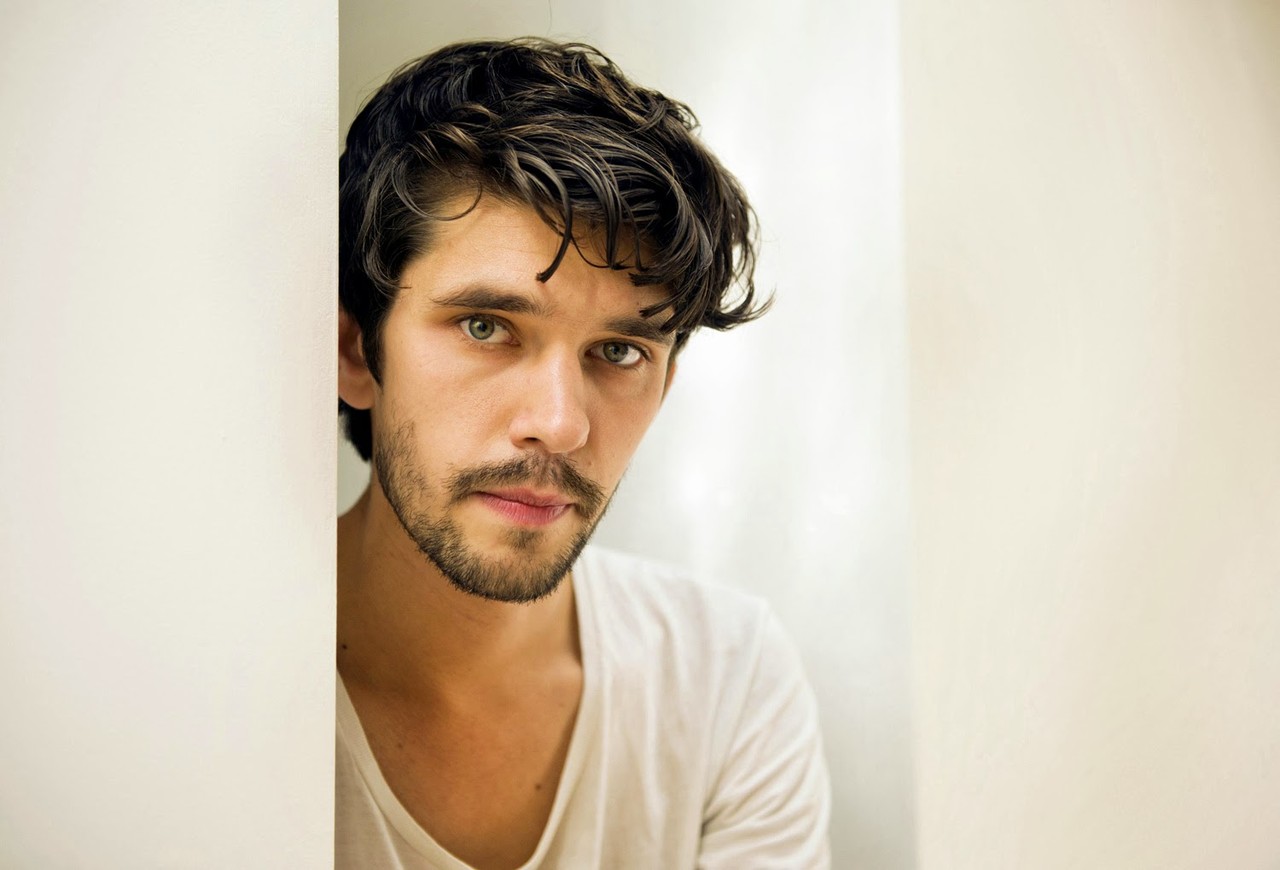 Ben Whishaw6.jpg