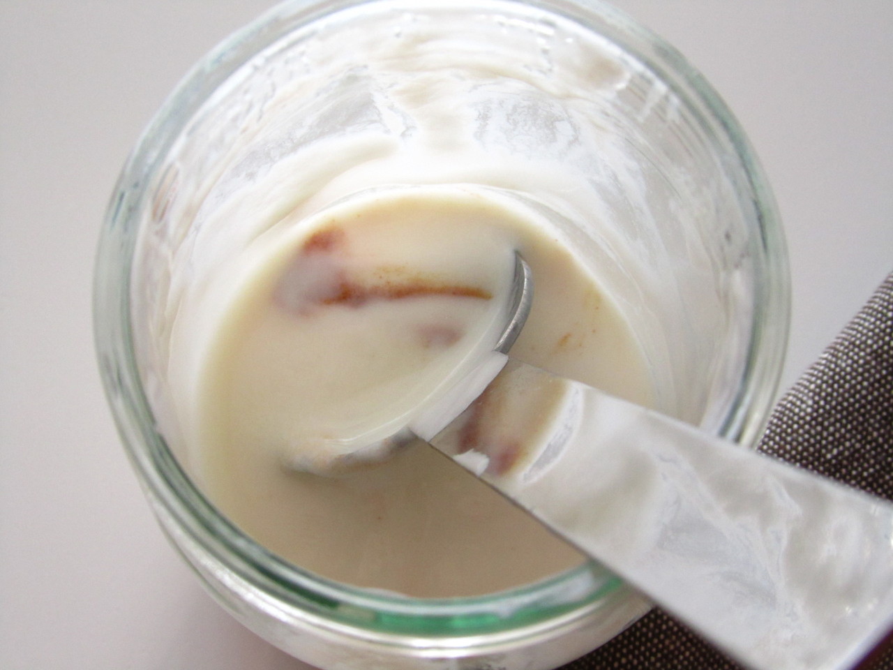 iogurte natural com canela.jpg iogurte natural com canela.jpg