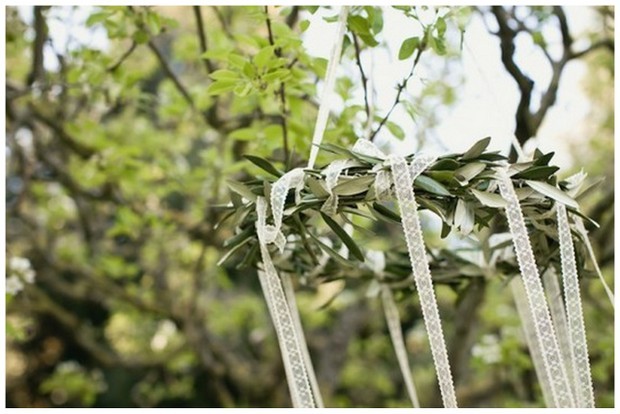 olive-leaves-wedding-decor-hanging-chandelier.jpg olive-leaves-wedding-decor-hanging-chandelier.jpg
