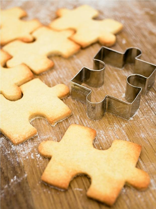 35-Jigsaw-Cookie-Cutter.jpg