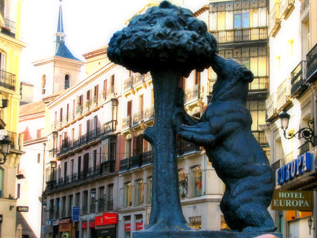 Romântica Madrid-Puerta del Sol-O urso e o medron