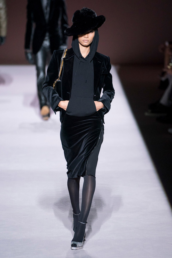 27-tom-ford-outono-inverno-2019.jpg