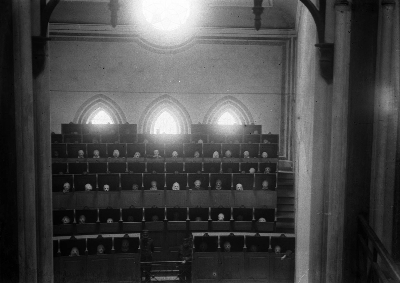 Presidiários na penitenciária de Lisboa, antes d