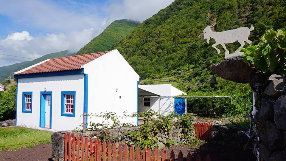 22282070_1953762587974120_1305172069696986884_n.jp