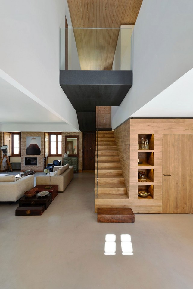 House-in-Estoril-21-850x1273.jpg House-in-Estoril-21-850x1273.jpg