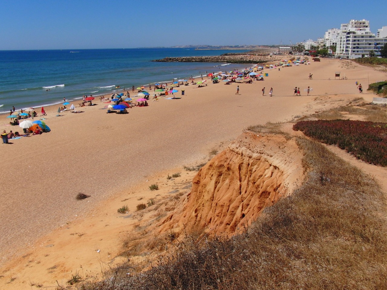 Praia Quarteira.jpg