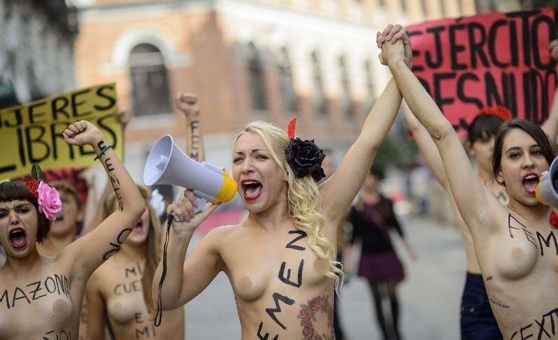 femen2222.jpg