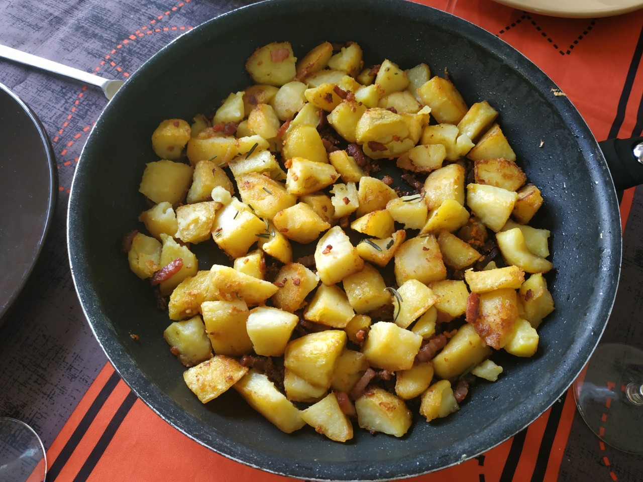 IMG_20181225_121503.jpg IMG_20181225_121503.jpg