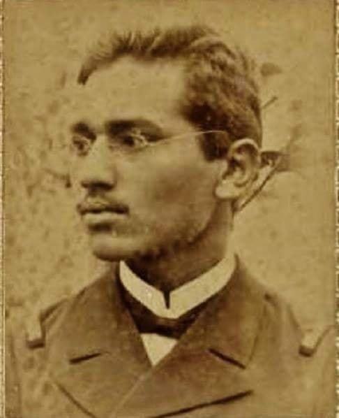 43103466_1106885189478772_2907508927417548800_n (1