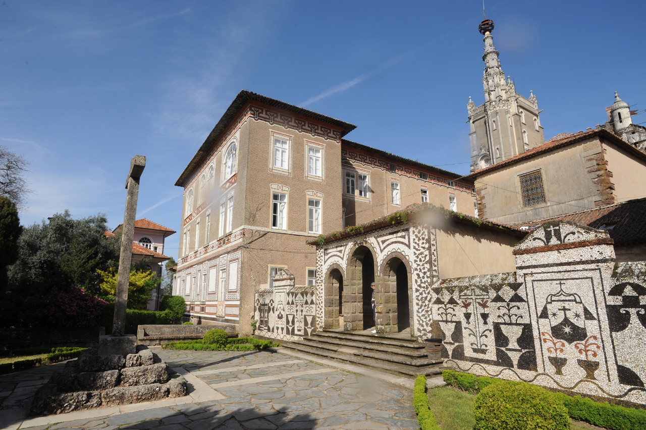 Convento Santa Cruz.jpg