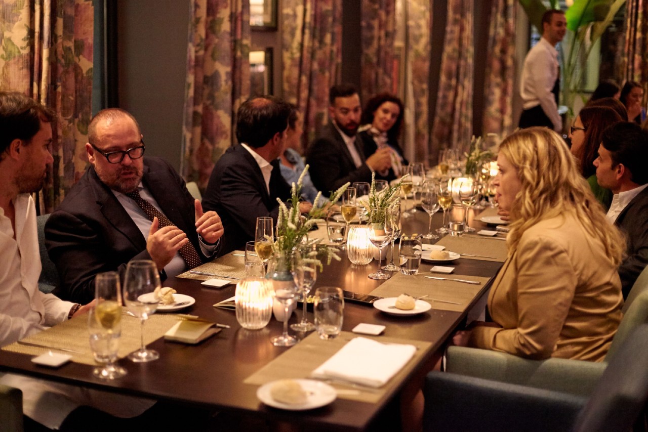 A Escola by The Artist