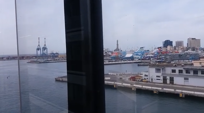 MSC Bellissima Elevador Panoramico Genova.png MSC Bellissima Elevador Panoramico Genova.png