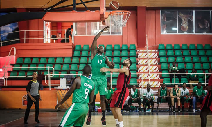 FERROVIARIO DE MAPUTO no bal.jpg