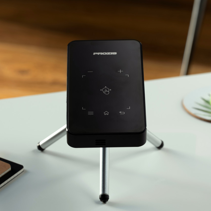 v704496_prozis_pix-e-portable-projector_single-siz