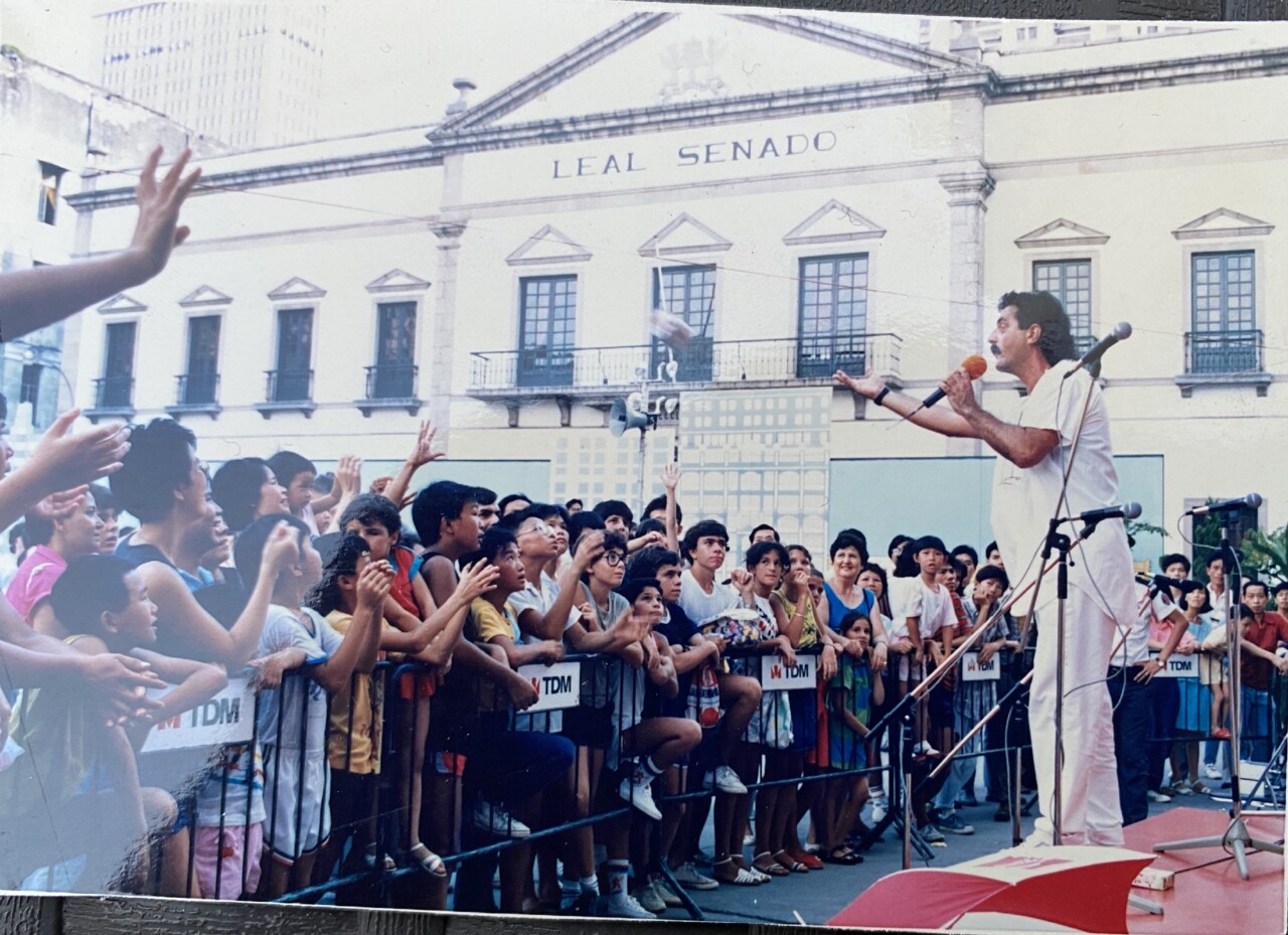 JS, San Ma Lou, ao vivo e directo no Largo do Leal