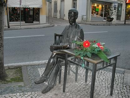 Aleixo - com flores.JPG