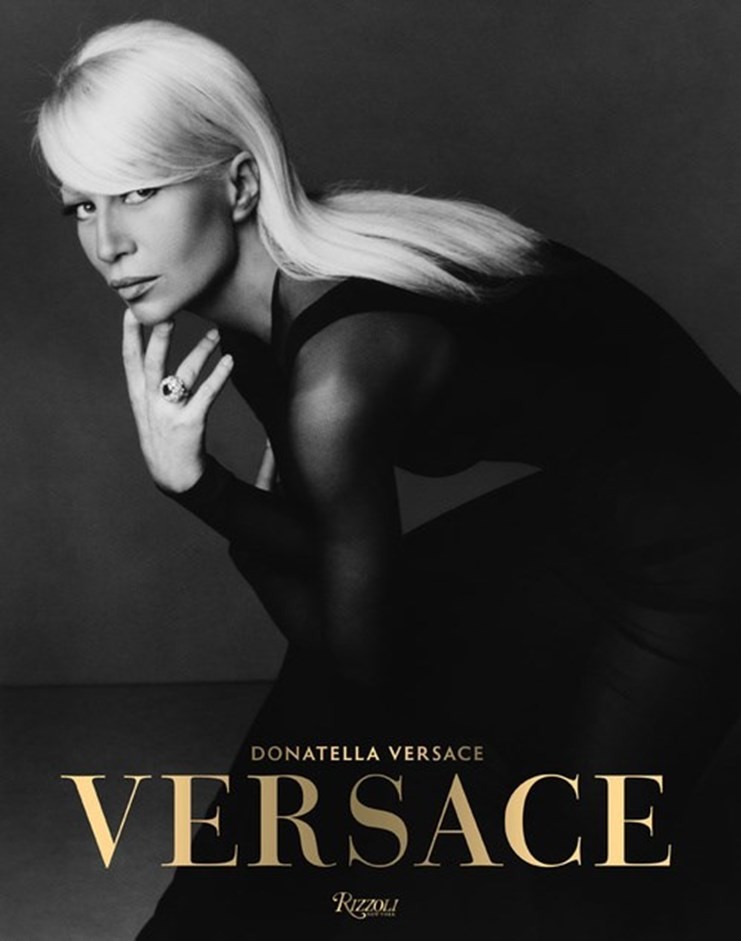 a-historia-de-donatella-versace-moda-em-livro.jpg a-historia-de-donatella-versace-moda-em-livro.jpg