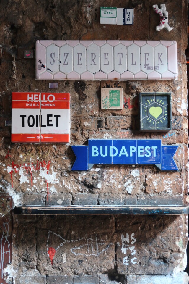 ruin-bars-budapeste.JPG