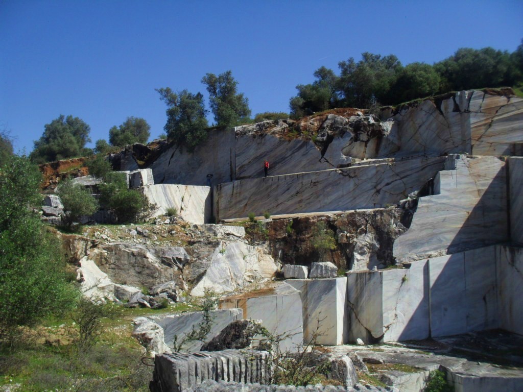 Pedreira - Viana do Alentejo.JPG