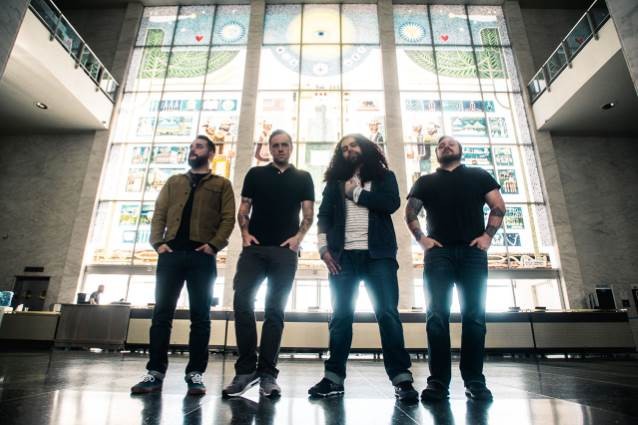 CoheedAndCambriaMay2018Promo_638.jpg
