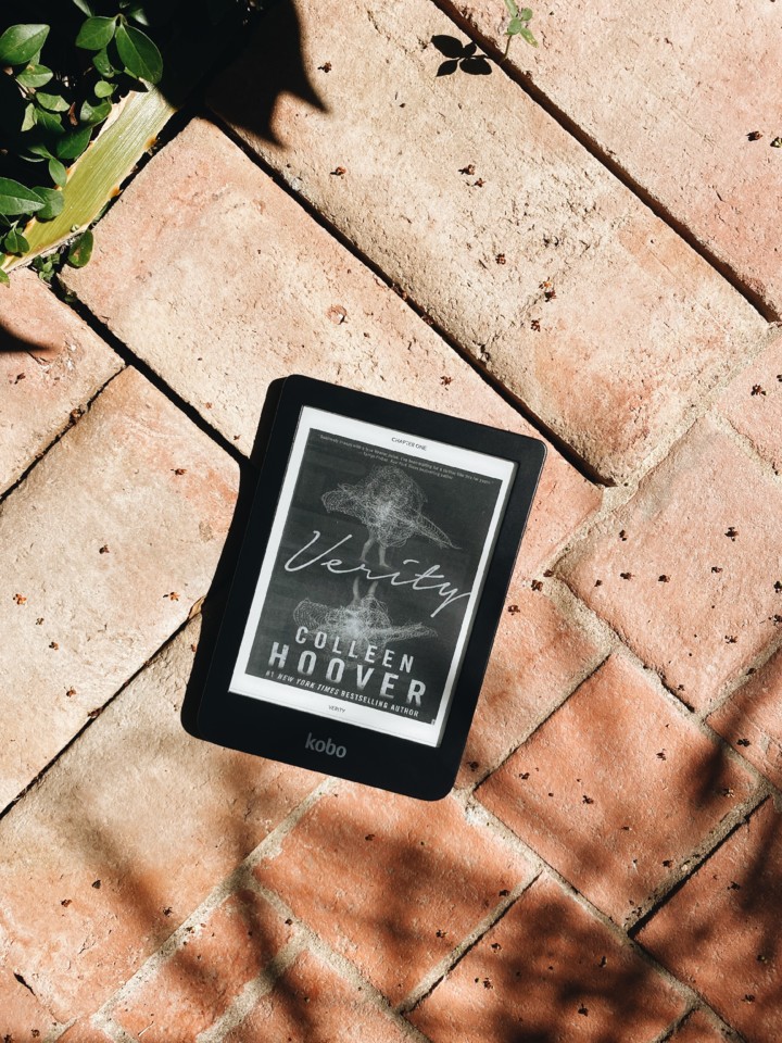 verity-colleen-hoover.jpg