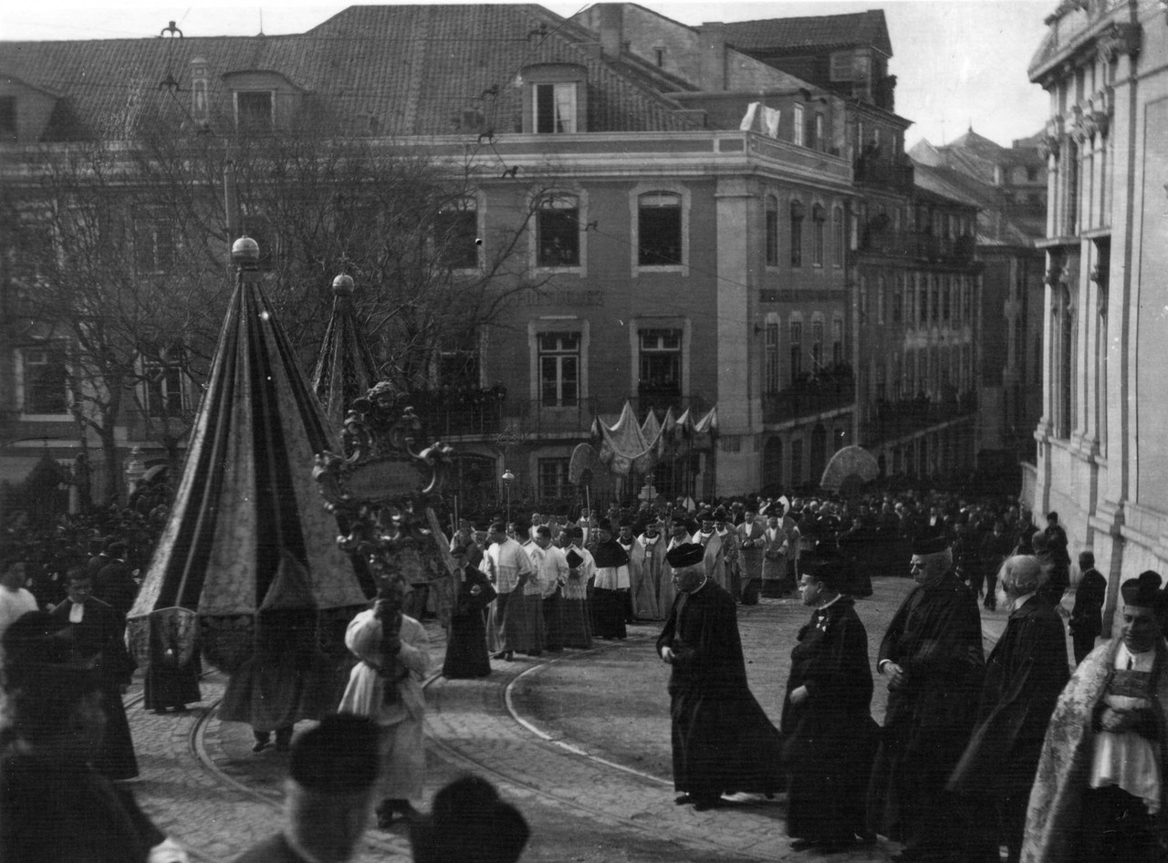 Procissão do Corpo de Deus.jpg