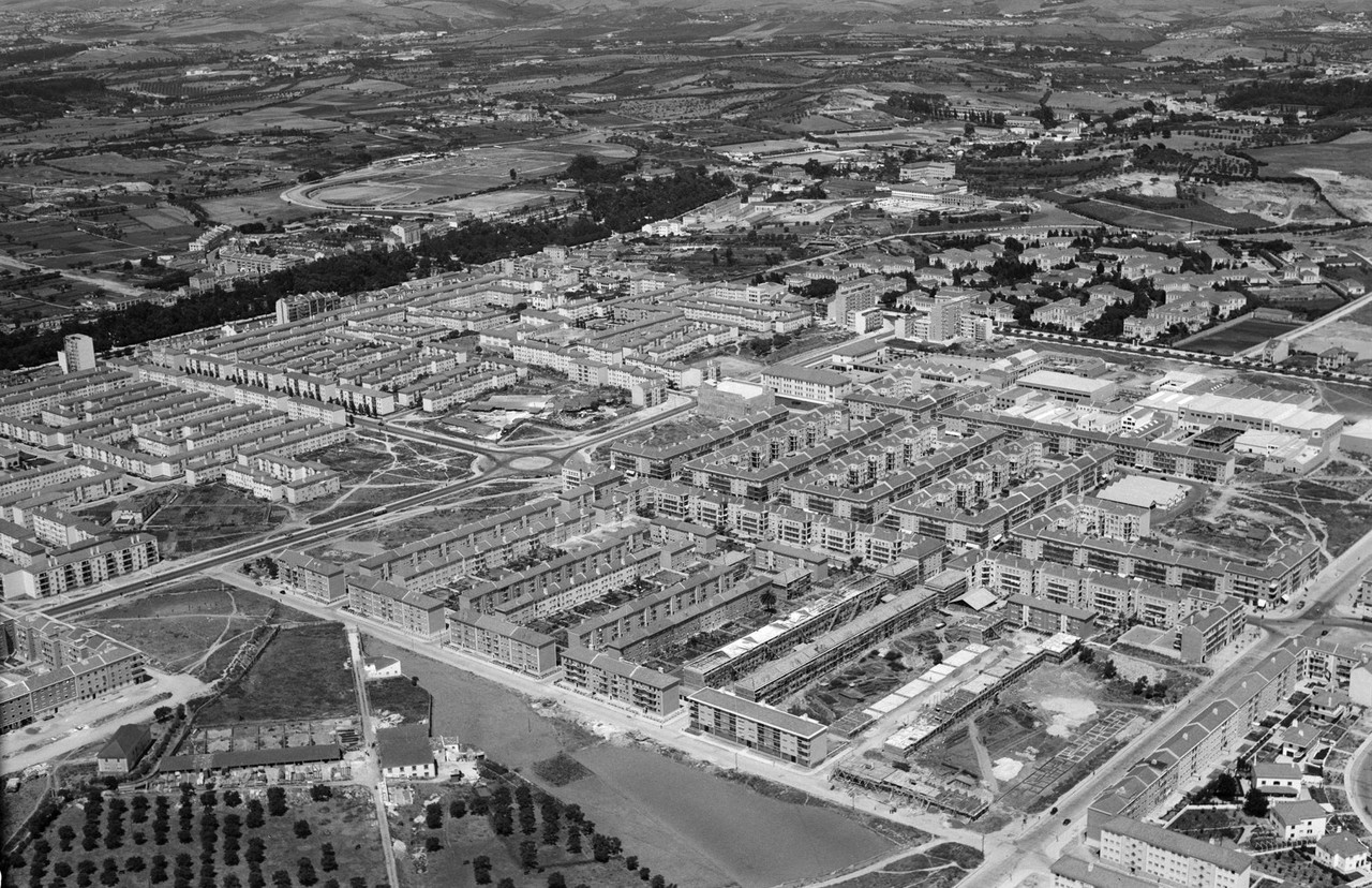 Fotografia aérea do bairro de Alvalade, 1953, fot