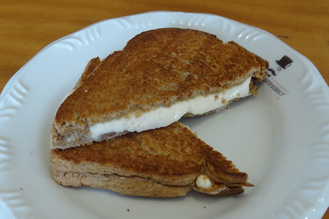 TOP-20-alimentos-com-menos-calorias-pao-integral-c