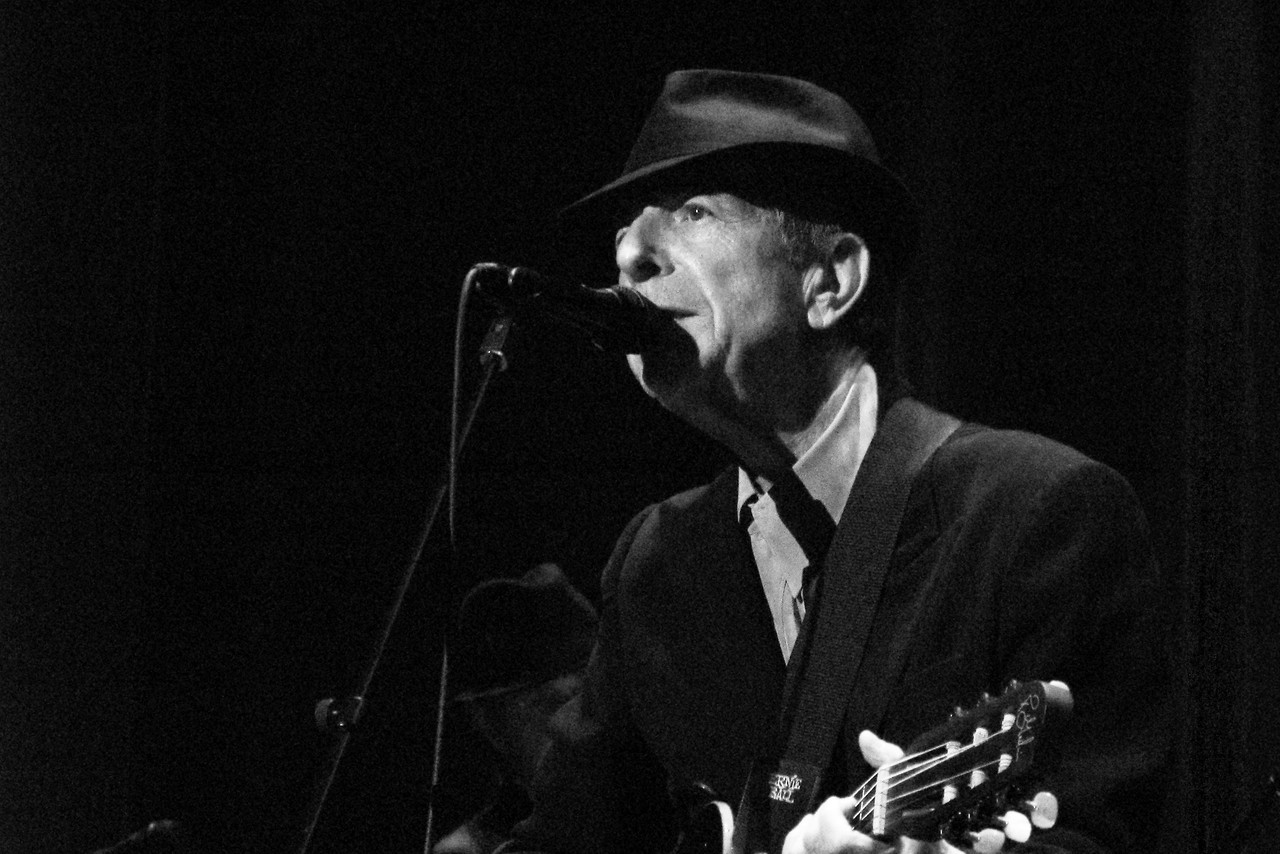 Leonard Cohen (1934-2016)2.jpg