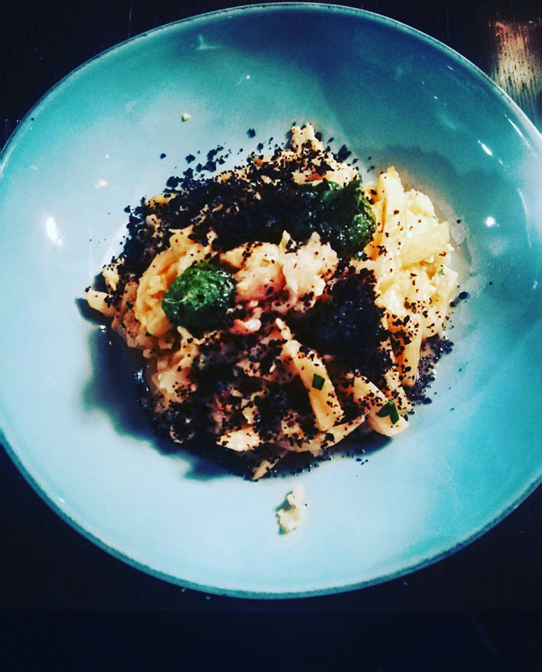 35463185_10209014738204153_2106447460279779328_n.p