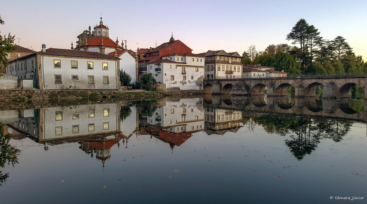 01a.- .- 2017.- Passeio pedonal urbano rio Tâmega