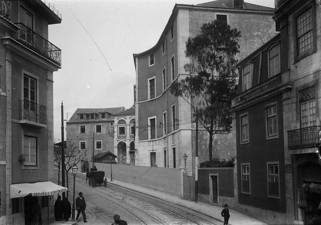 Cadeia do Limoeiro, 1911, foto de Joshua Benoliel,