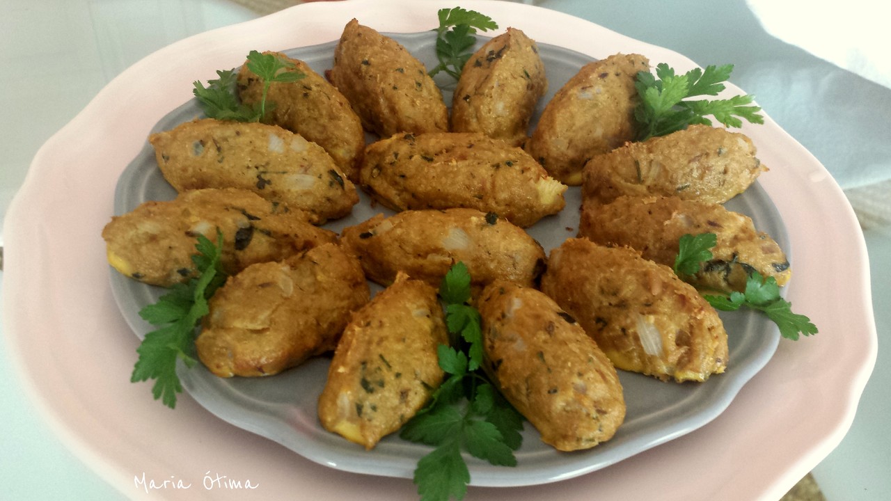 Pasteis de atum_Maria Ótima.jpg