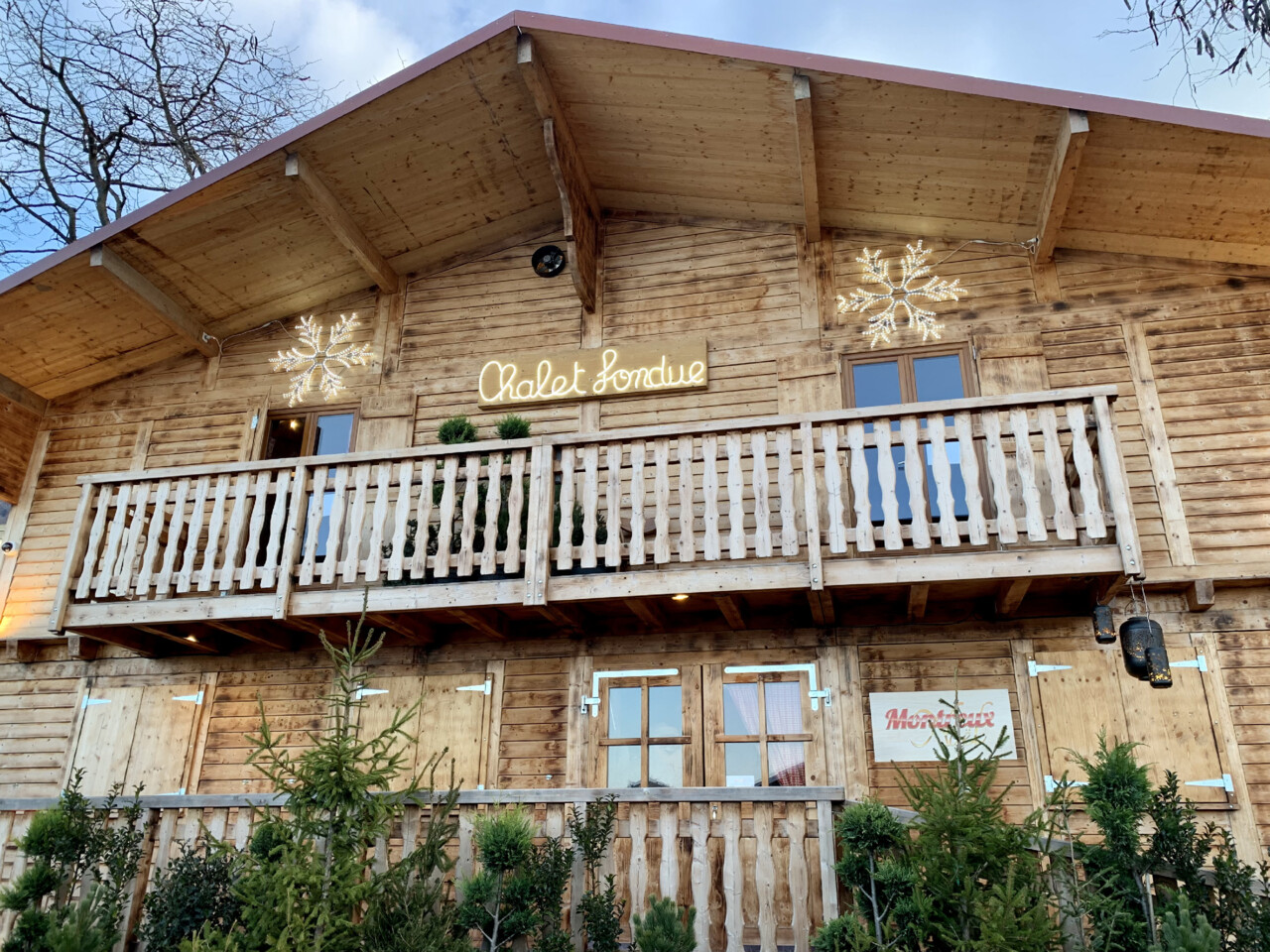 Chalet Fondue, Montreux.jpg