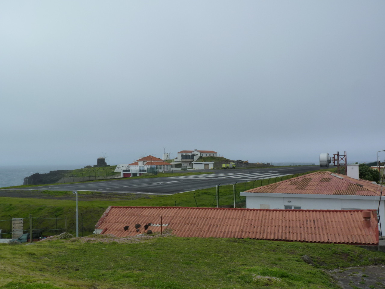 Aeródromo Corvo.JPG