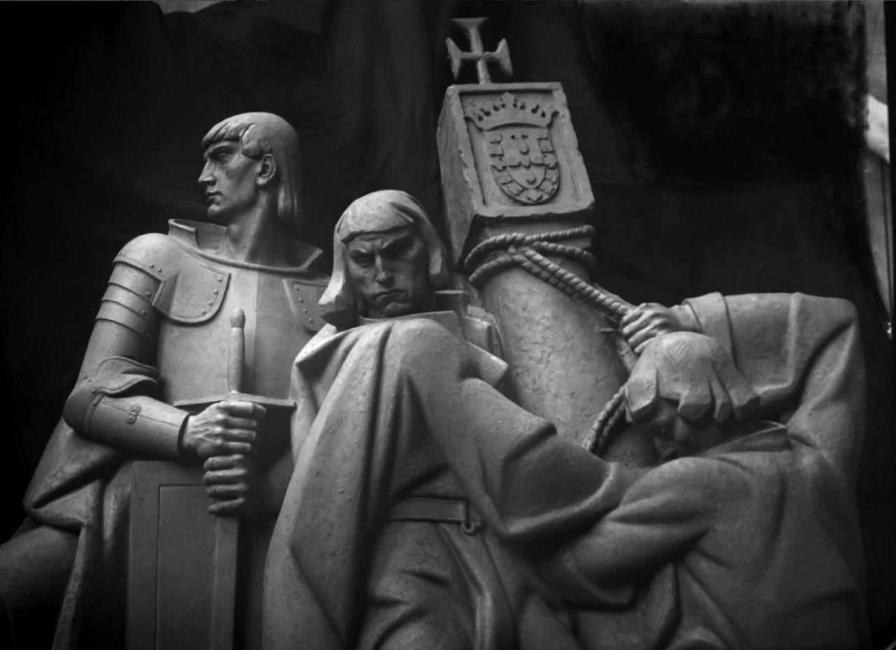 Grupo escultórico do Padrão dos Descobrimentos -