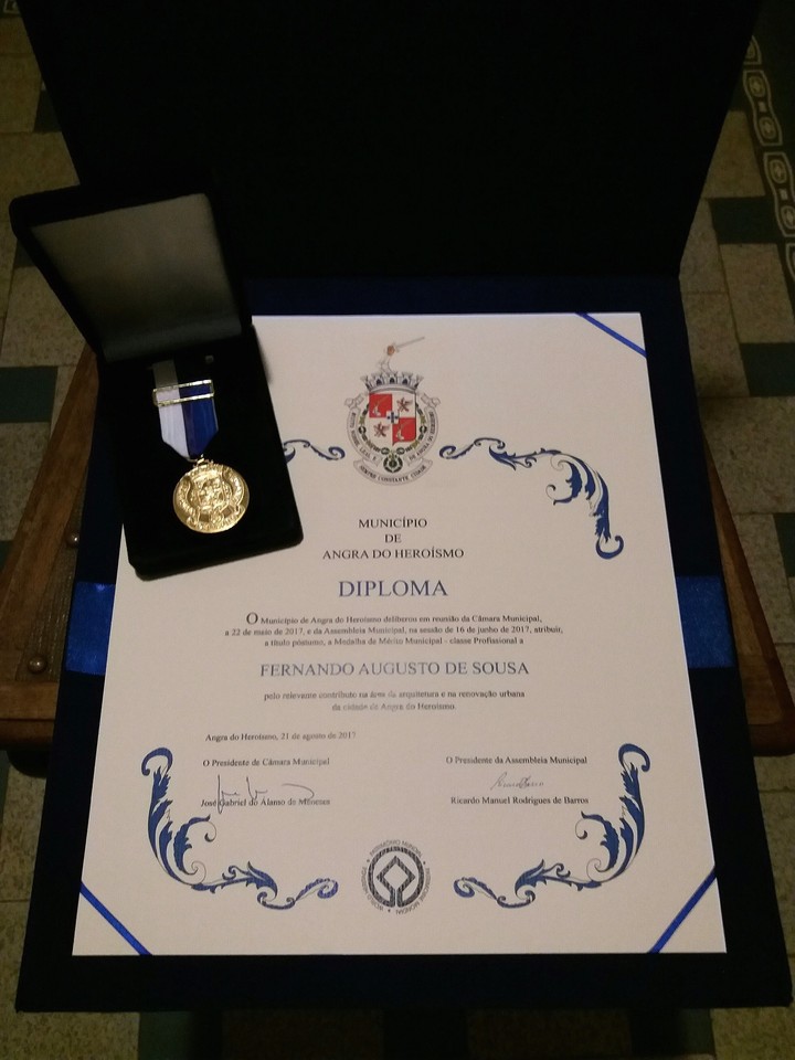 Condecoração Avô Fernando 21ago17.jpg