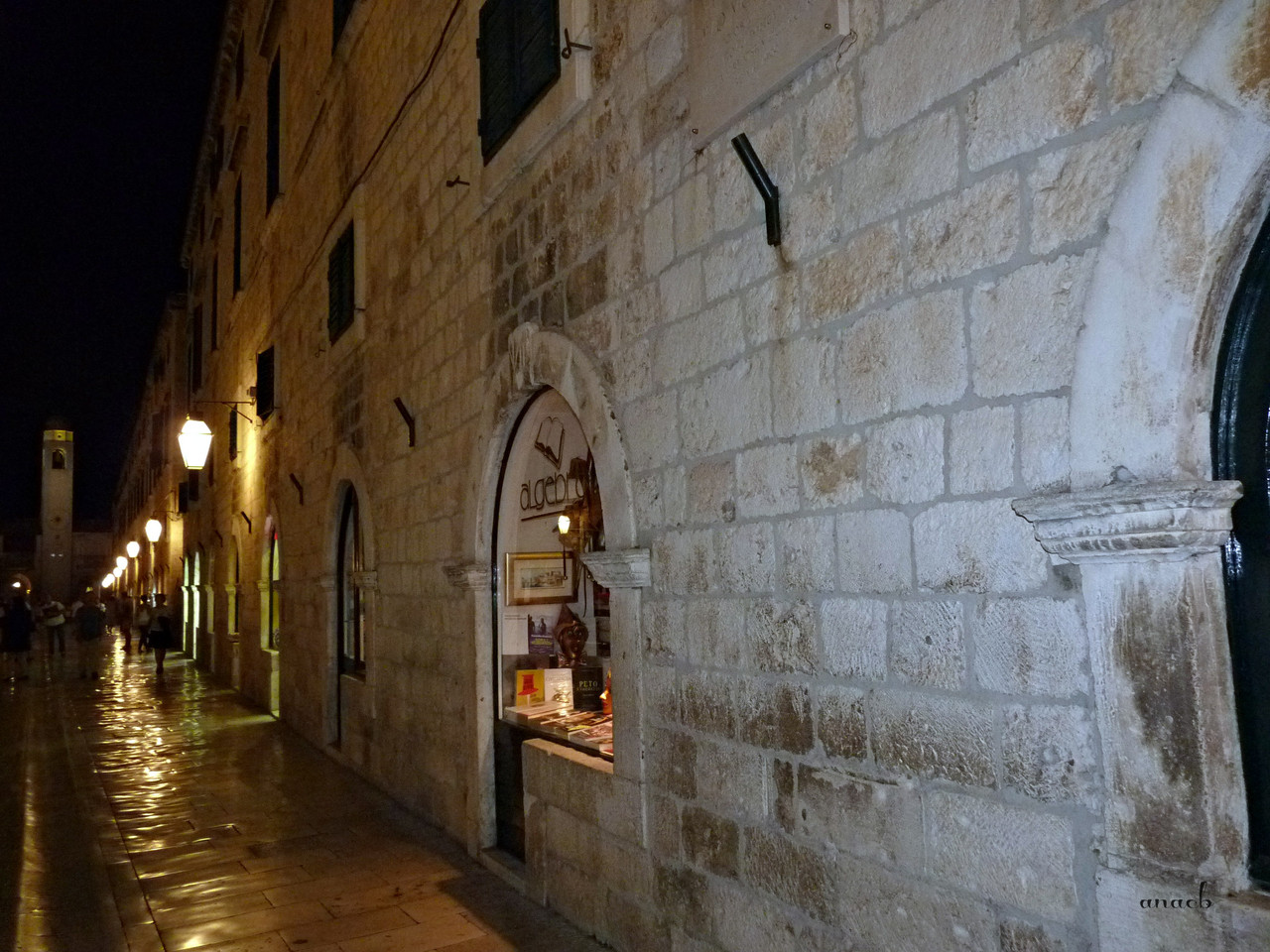 Dubrovnik, Croatia - by night (20).jpg