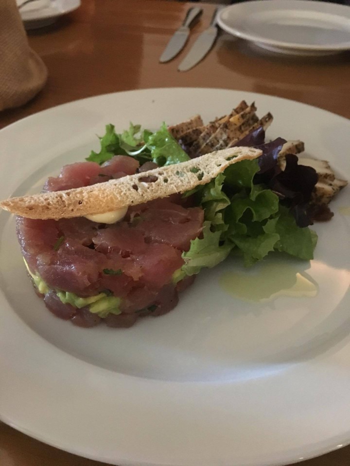 23432956_2136751463017199_1009486543_o (1).jpg