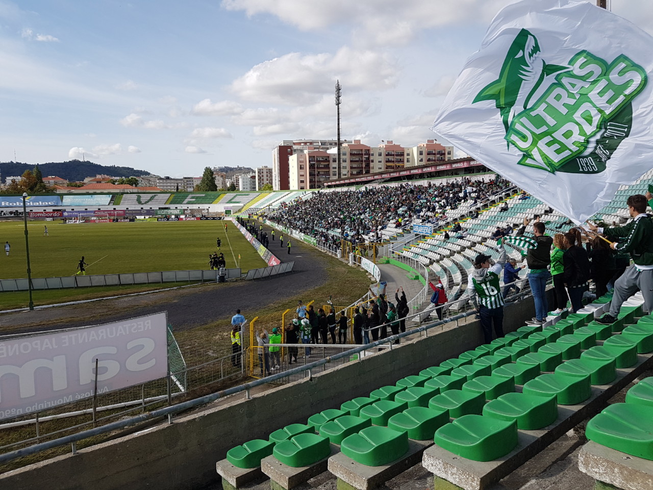Adeptos do Rio Ave vieram equipados a rigor Adeptos do Rio Ave vieram equipados a rigor