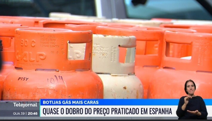 Screenshot_20250219-212600_Samsung Internet.jpg