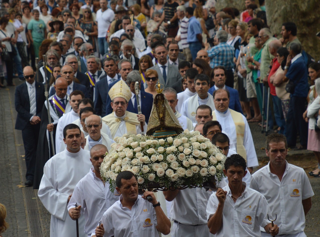 MISSA E PROCISSÃO MONTE25 (2).jpg MISSA E PROCISSÃO MONTE25 (2).jpg