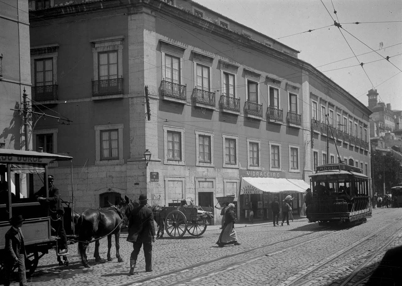 Largo do Conde Barão, 1909, foto de Joshua Benoli Largo do Conde Barão, 1909, foto de Joshua Benoli