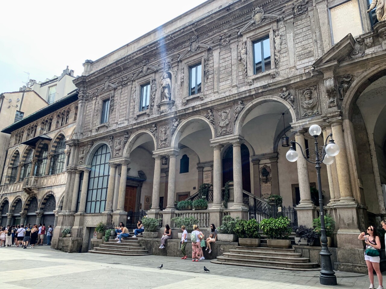 Piazza Mercanti.jpeg