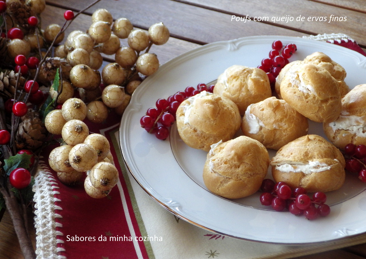 IMGP5526-Poufs com queijo de ervas-Blog.JPG