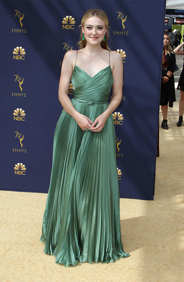 premios-emmy-2018-alfombra-roja-celebrities-dakota