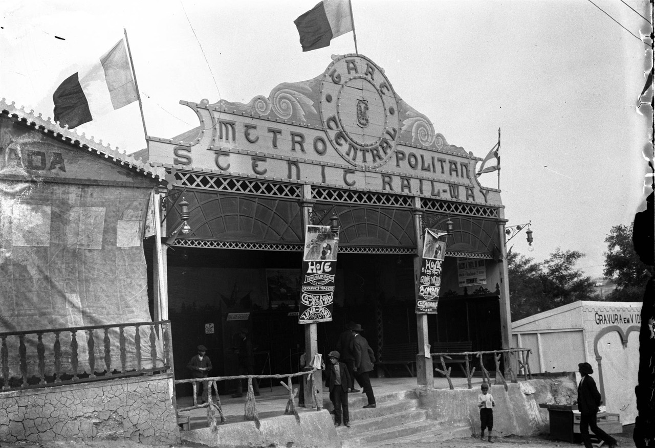 Feira de Agosto no parque Eduardo VII, pavilhão d